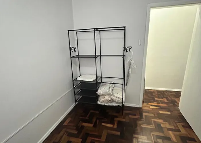 Apartamento Espaçoso Perto Da Redenção Porto Alegre